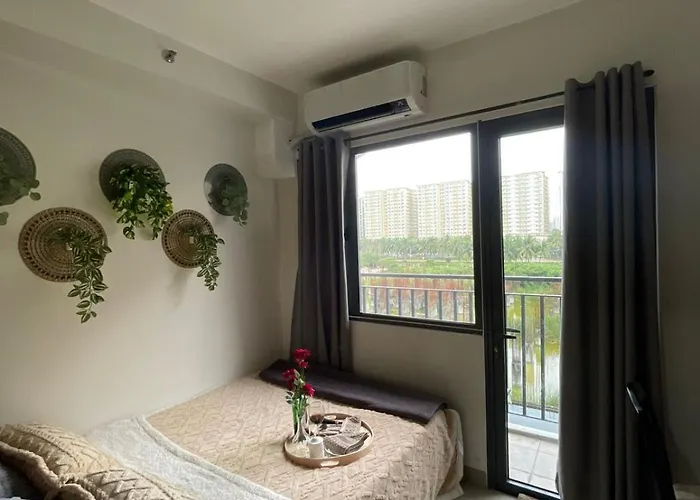 Heartline Homes Shore 2 Residences 4* Manila